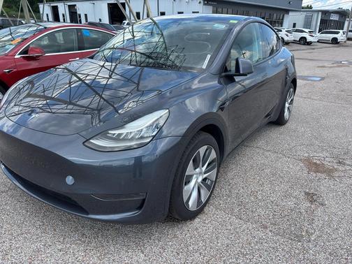 GRAY 2021 Tesla Model Y Long Range Dual Motor All-Wheel Drive