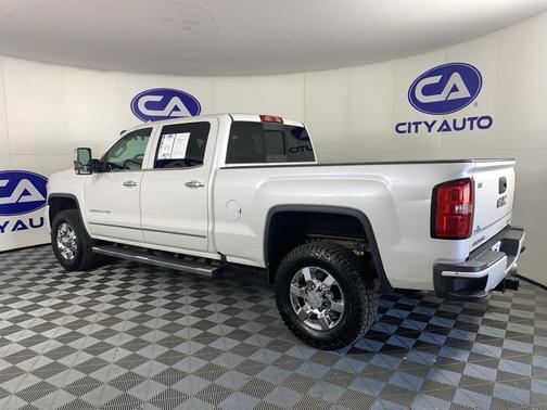 2019 GMC Sierra 3500 Denali