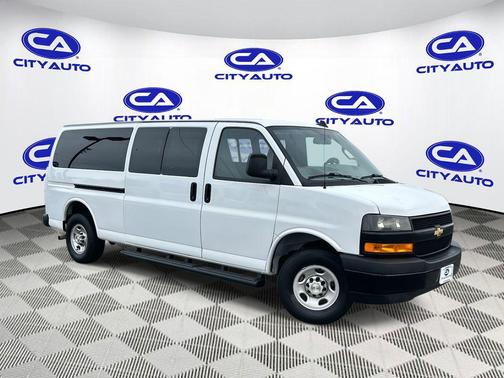 2023 Chevrolet Express 3500 RWD 3500 Extended Wheelbase LS