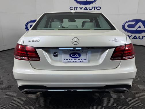 2016 Mercedes-Benz E-Class Sport