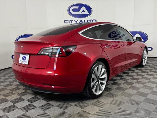 2018 Tesla Model 3 Standard