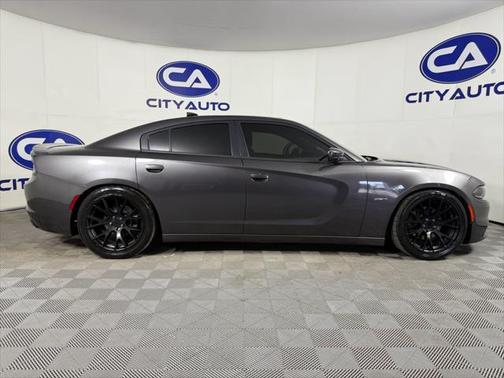 2015 Dodge Charger Road/Track