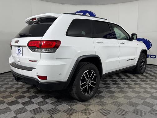 2017 Jeep Grand Cherokee Trailhawk