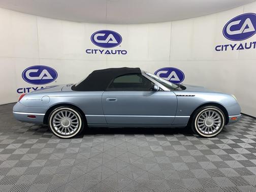BLUE 2004 Ford Thunderbird Base