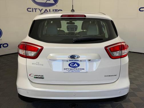 2017 Ford C-Max Energi Titanium