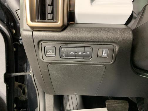 Void Black 2024 GMC HUMMER EV SUV 3X