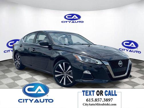 Super Black 2022 Nissan Altima SR FWD
