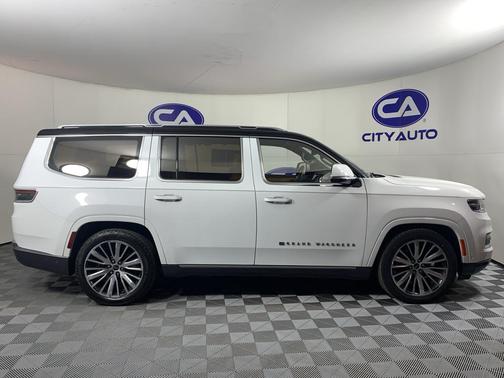 2022 Jeep Grand Wagoneer Series III 4x4