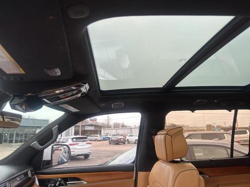 2022 Jeep Grand Wagoneer Series III 4x4