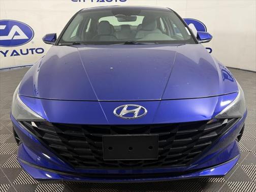 2021 Hyundai ELANTRA SE