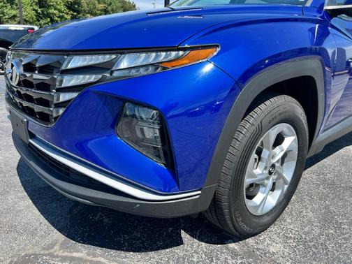 BLUE 2024 Hyundai TUCSON SEL
