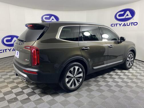 2020 Kia Telluride S