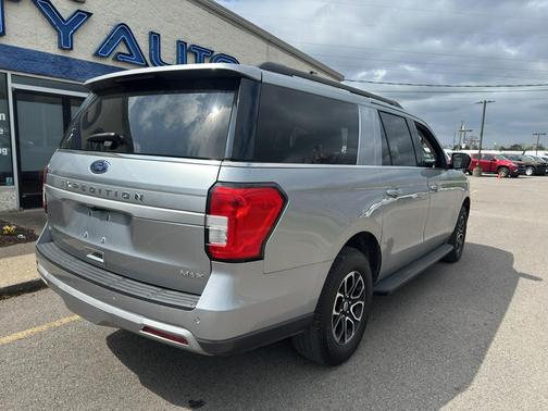 Oxford White 2019 Ford Explorer XLT
