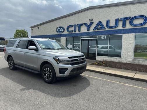 Oxford White 2019 Ford Explorer XLT