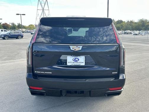 Dark Moon Blue Metallic 2022 Cadillac Escalade Sport Platinum