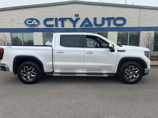 2023 GMC Sierra 1500 SLT