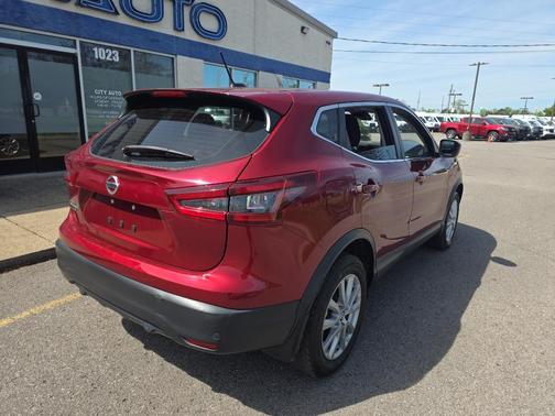 2021 Nissan Rogue Sport S