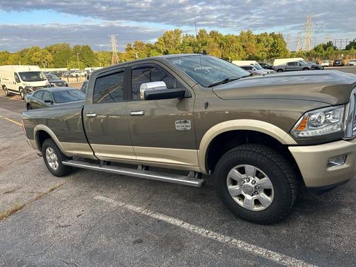 Prairie Pearlcoat 2015 RAM 2500 Longhorn
