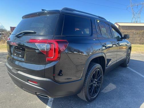 2023 GMC Acadia FWD SLT