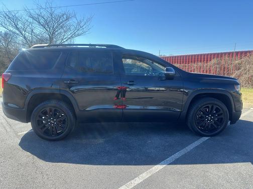 2023 GMC Acadia FWD SLT