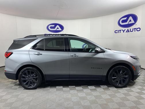 2023 Chevrolet Equinox FWD RS