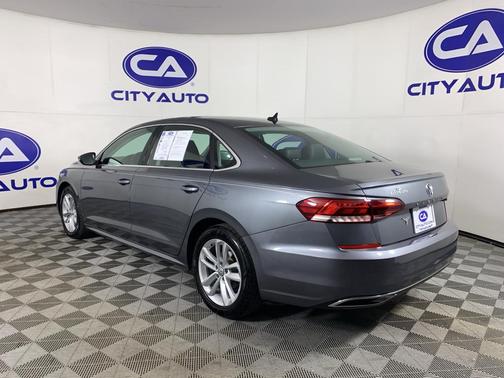 2020 Volkswagen Passat 2.0T SE