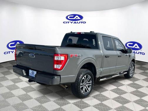 Lead Foot 2021 Ford F-150 XL