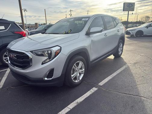 2021 GMC Terrain SLE