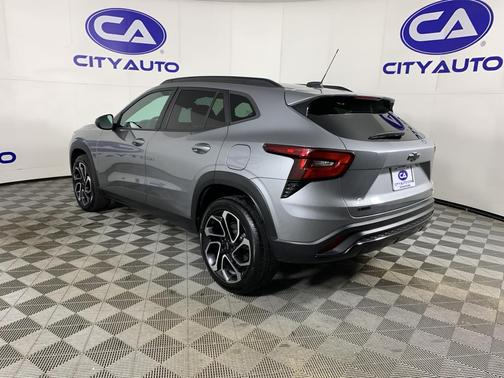 2025 Chevrolet Trax FWD 2RS