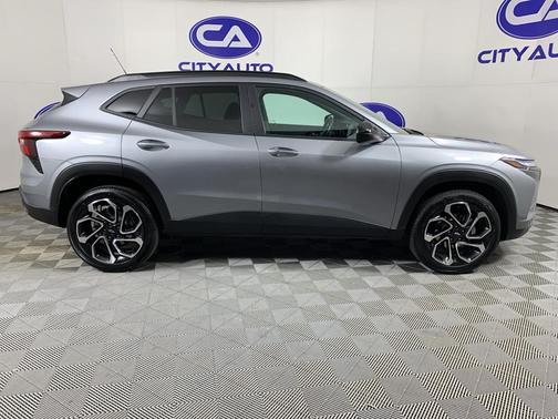 2025 Chevrolet Trax FWD 2RS