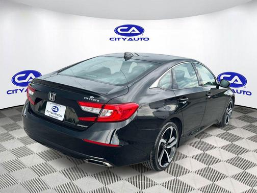 Crystal Black Pearl 2022 Honda Accord Sport 1.5T