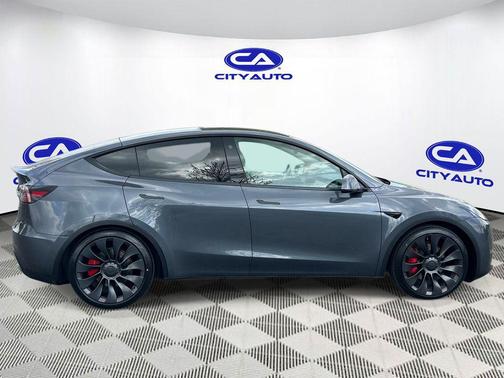 2023 Tesla Model Y Performance Dual Motor All-Wheel Drive