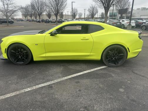 2019 Chevrolet Camaro 1LT