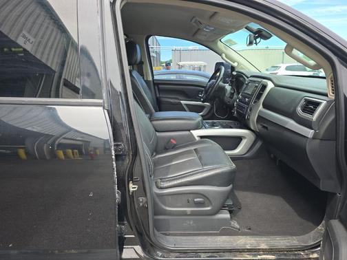 Magnetic Black 2017 Nissan Titan PRO-4X