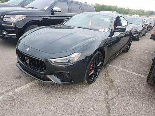 2022 Maserati Ghibli Modena