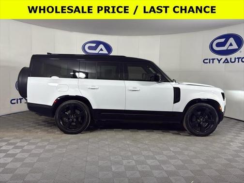 2023 Land Rover Defender 130 X-Dynamic SE