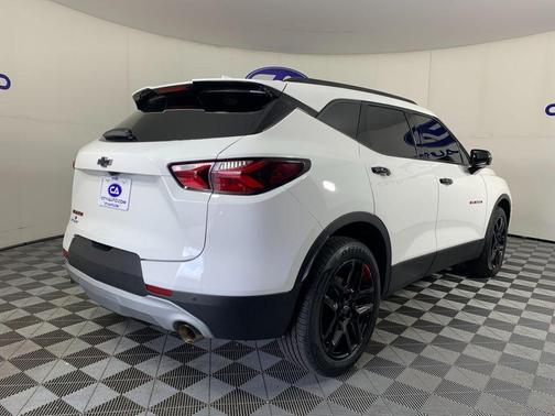 Summit White 2021 Chevrolet Blazer 2LT