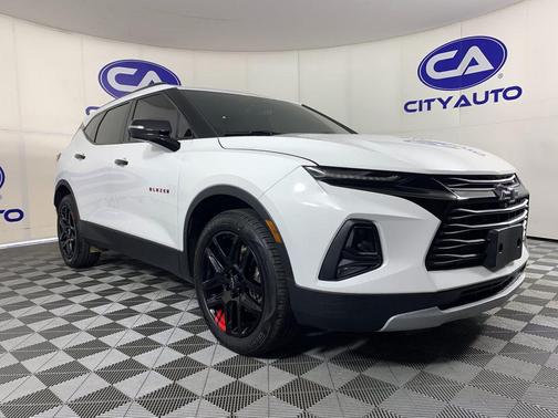 Summit White 2021 Chevrolet Blazer 2LT