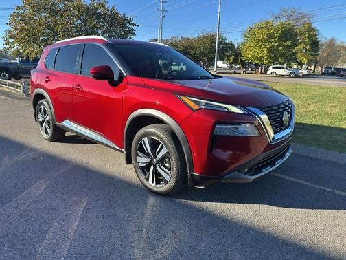 2022 Nissan Rogue SL