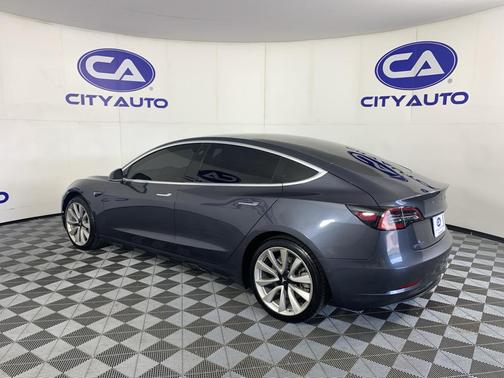 Silver Metallic 2018 Tesla Model 3 Long Range