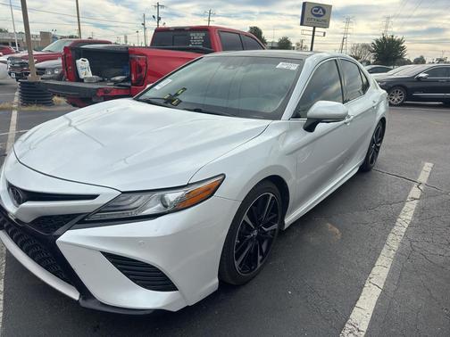 2018 Toyota Camry XSE