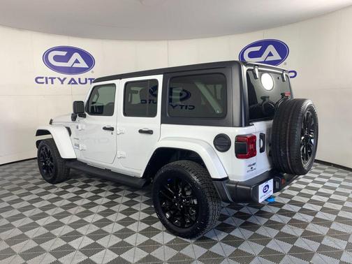 Bright White Clearcoat 2023 Jeep Wrangler 4xe Sahara