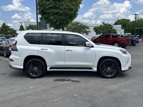 Eminent White Pearl 2023 Lexus GX 460 Luxury