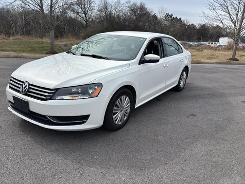 2014 Volkswagen Passat 2.5L S
