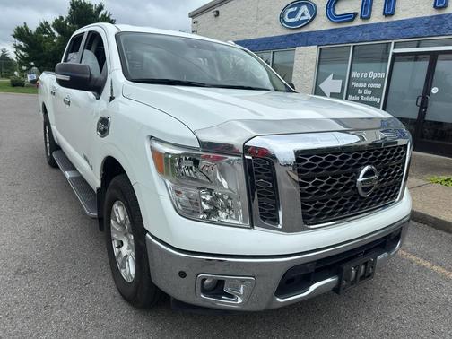 Glacier White 2017 Nissan Titan SV