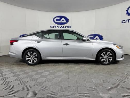 2020 Nissan Altima S FWD
