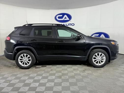 2022 Jeep Cherokee Latitude Lux