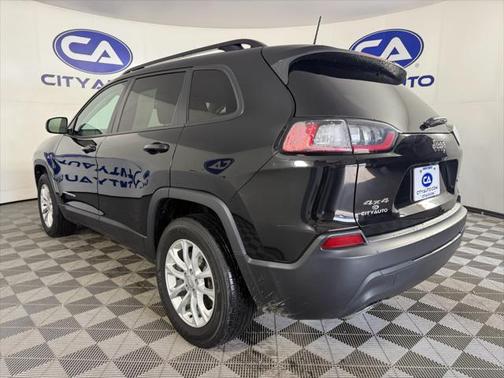 2022 Jeep Cherokee Latitude Lux