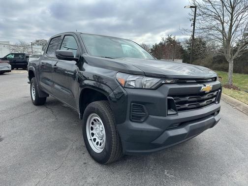 2023 Chevrolet Colorado WT