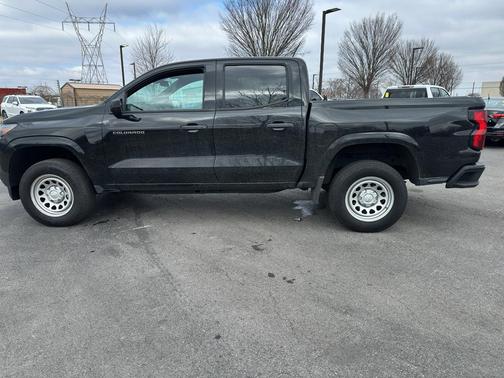 2023 Chevrolet Colorado WT